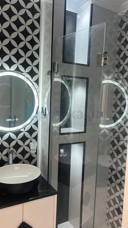 Satılır 2 otaqlı yeni tikili 60 m²