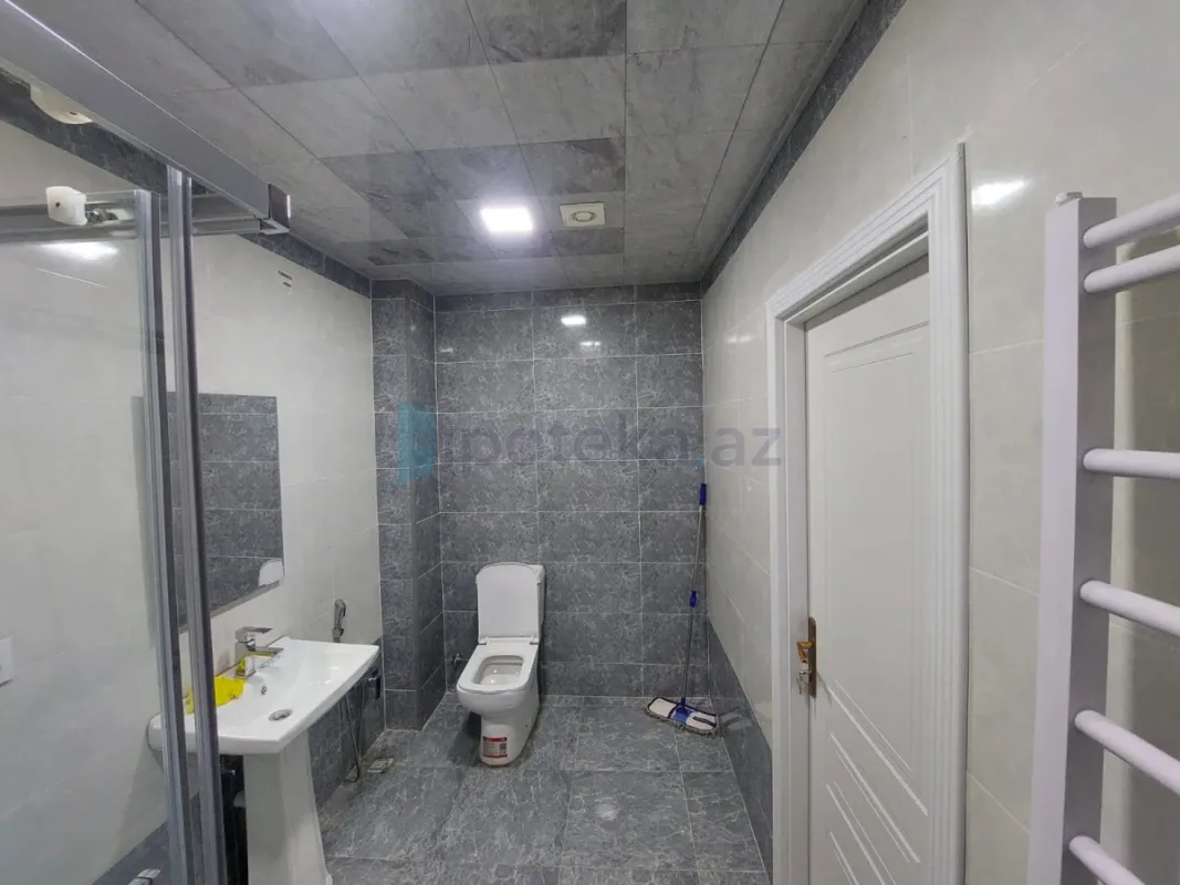 Satılır 2 otaqlı yeni tikili 69 m²