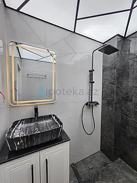 Satılır 2 otaqlı yeni tikili 56 m²