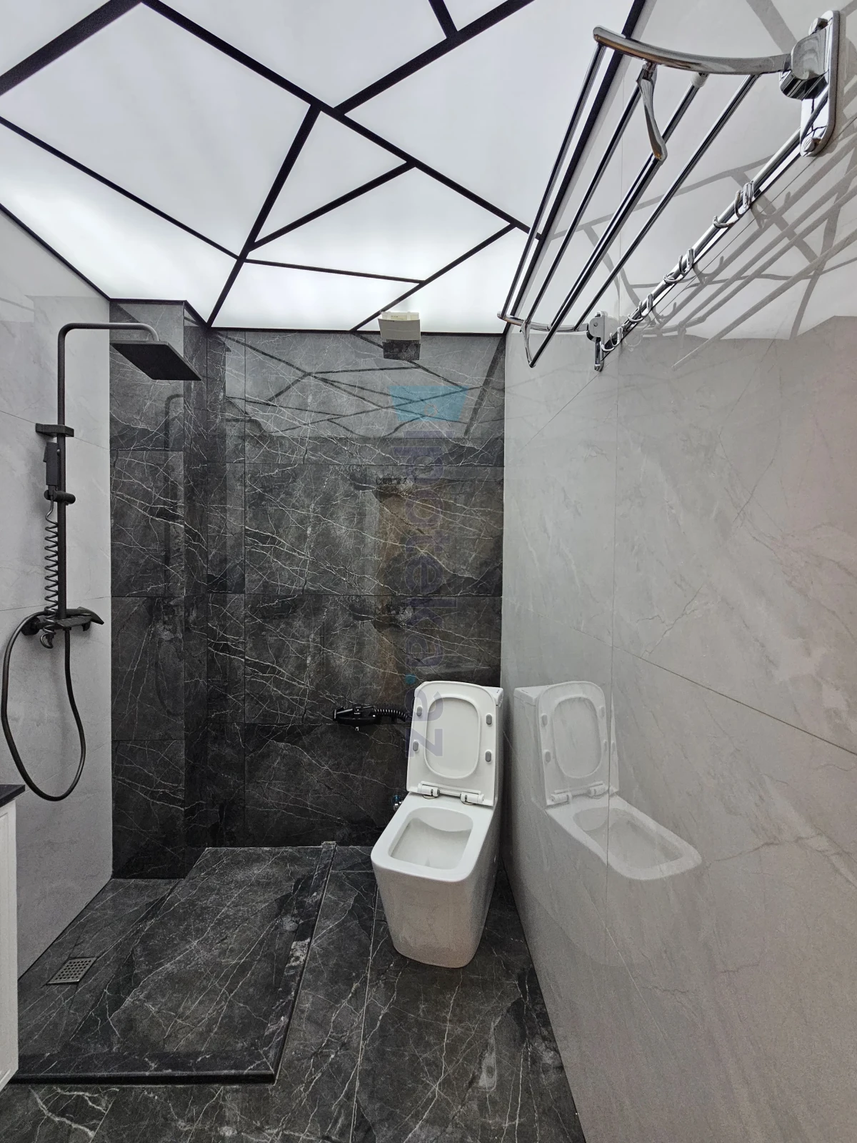 Satılır 2 otaqlı yeni tikili 56 m²