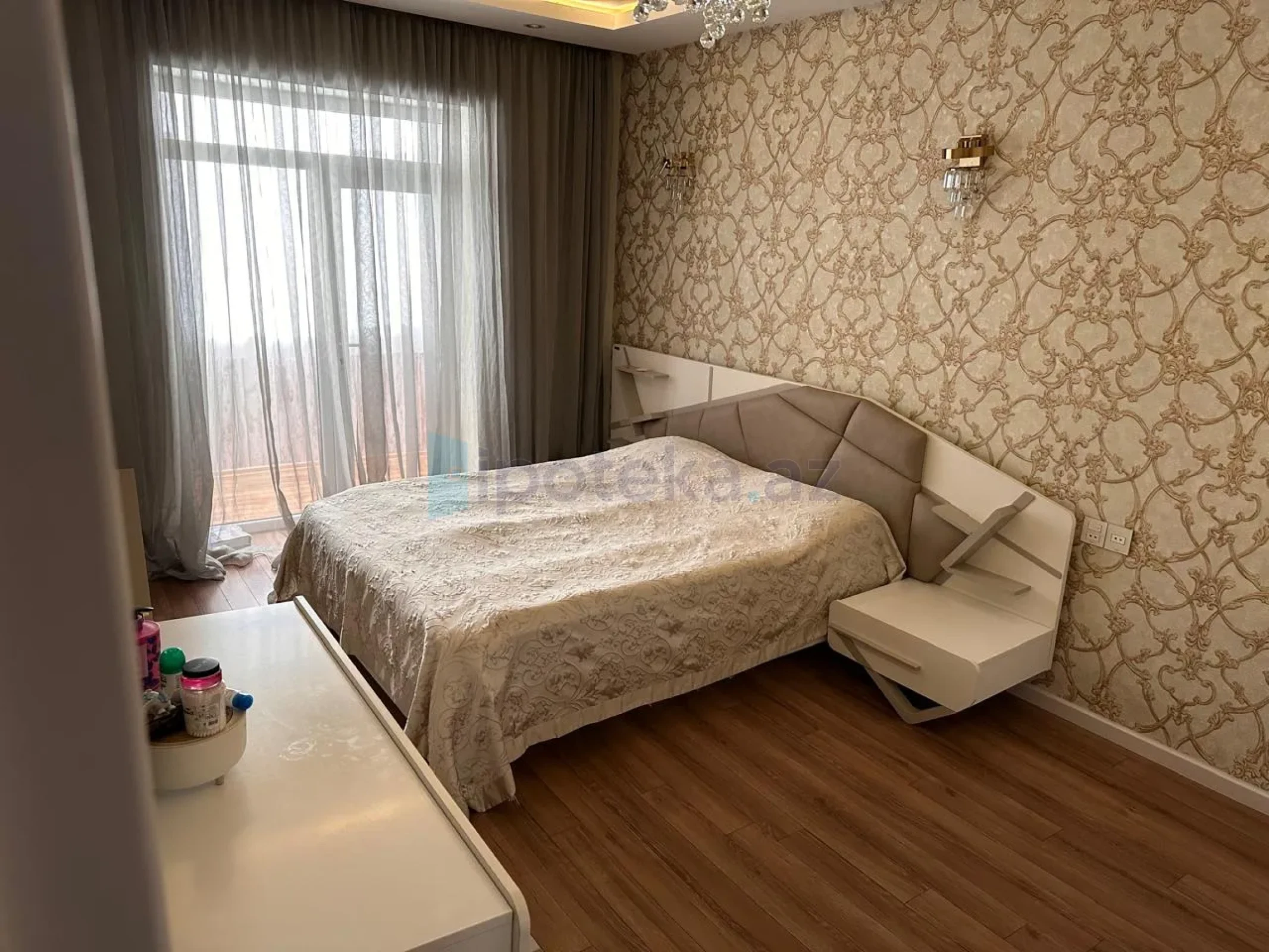 Satılır 3 otaqlı köhnə tikili 85 m²