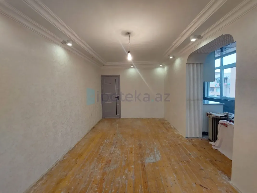 Satılır 3 otaqlı köhnə tikili 65 m²
