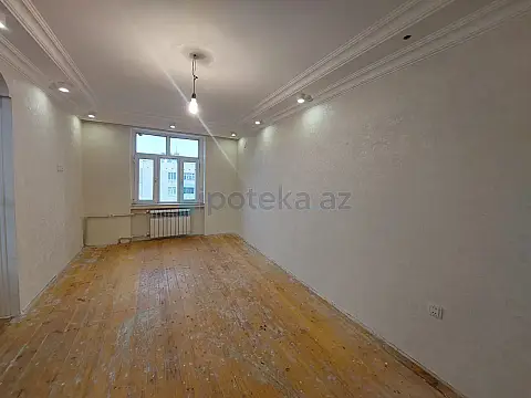 Satılır 3 otaqlı köhnə tikili 65 m²