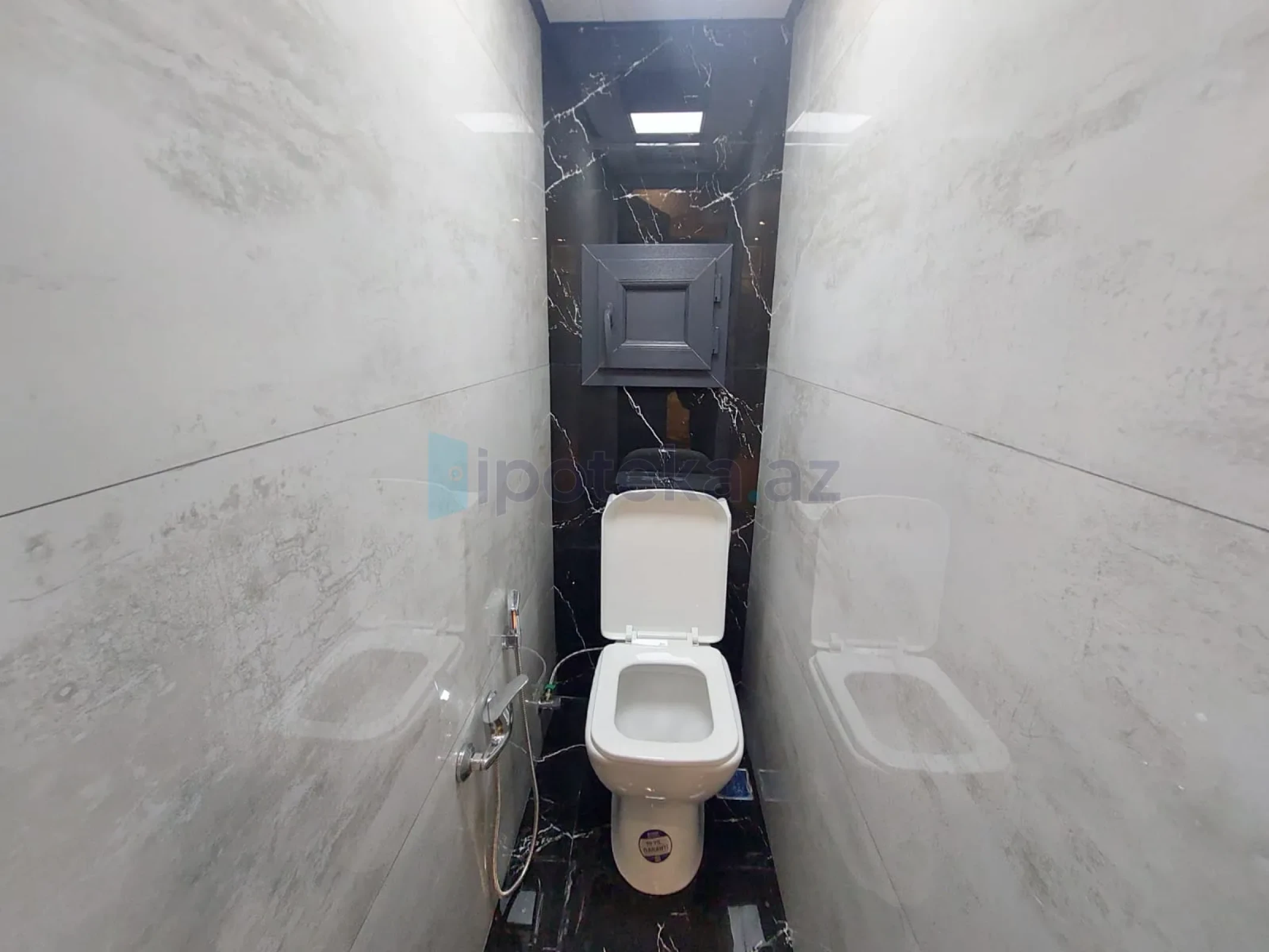 Satılır 3 otaqlı köhnə tikili 65 m²