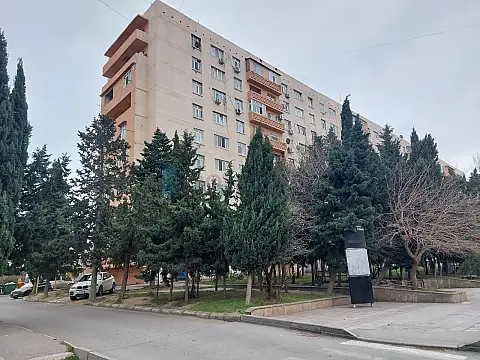 Satılır 3 otaqlı köhnə tikili 65 m²