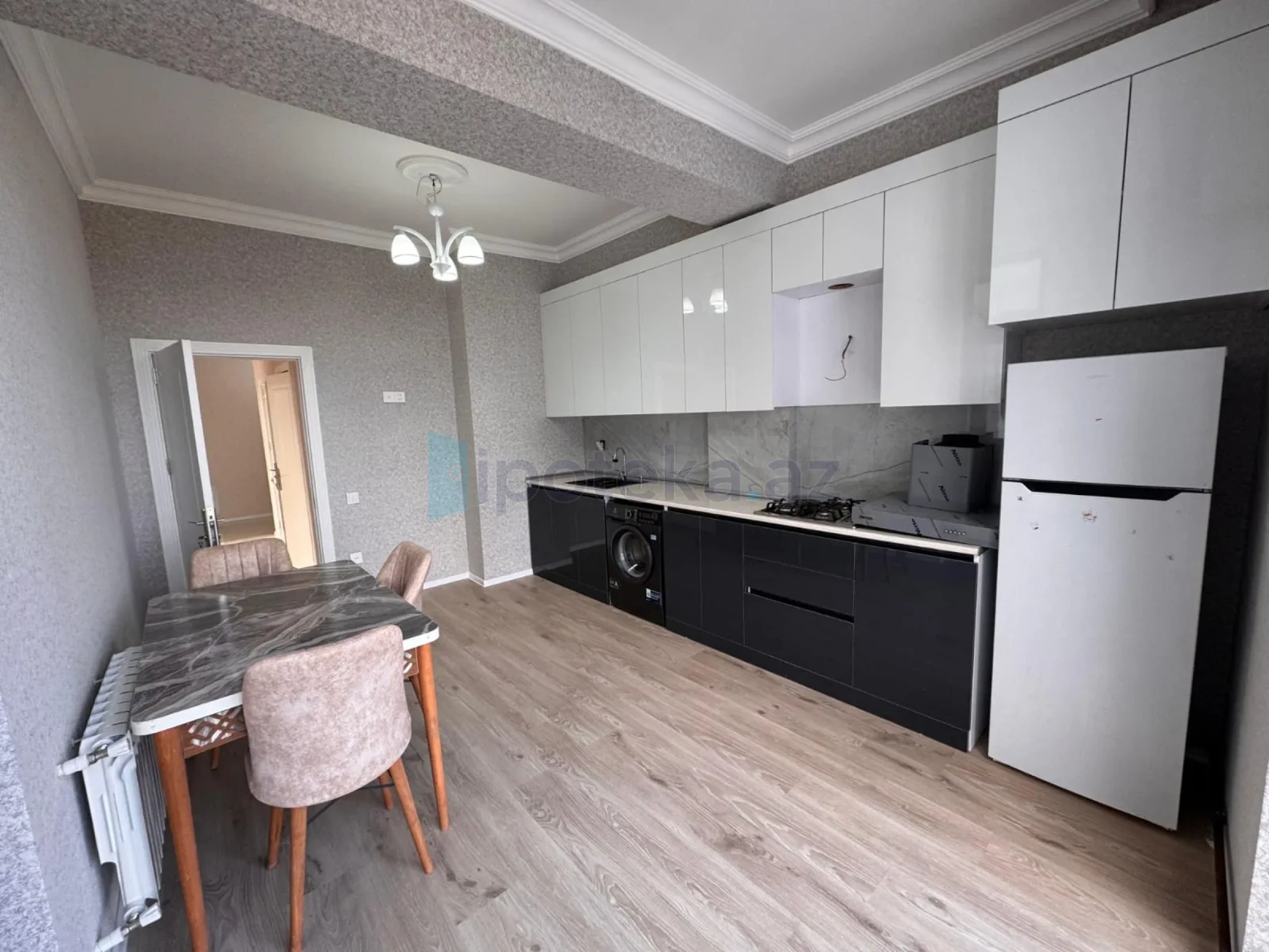 Satılır 2 otaqlı yeni tikili 95 m²