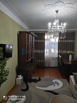 Satılır 3 otaqlı köhnə tikili 75 m²