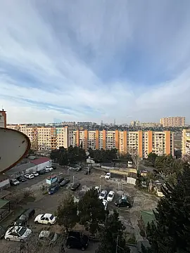 Satılır 3 otaqlı köhnə tikili 75 m²