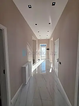 Satılır 4 otaqlı mənzil 120 m²