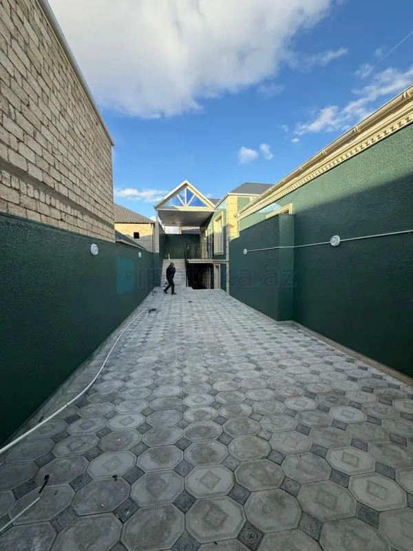 Satılır 6 otaqlı həyət evi 150 m²