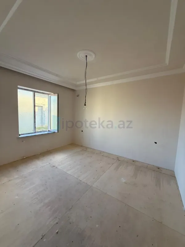 Satılır 6 otaqlı həyət evi 150 m²
