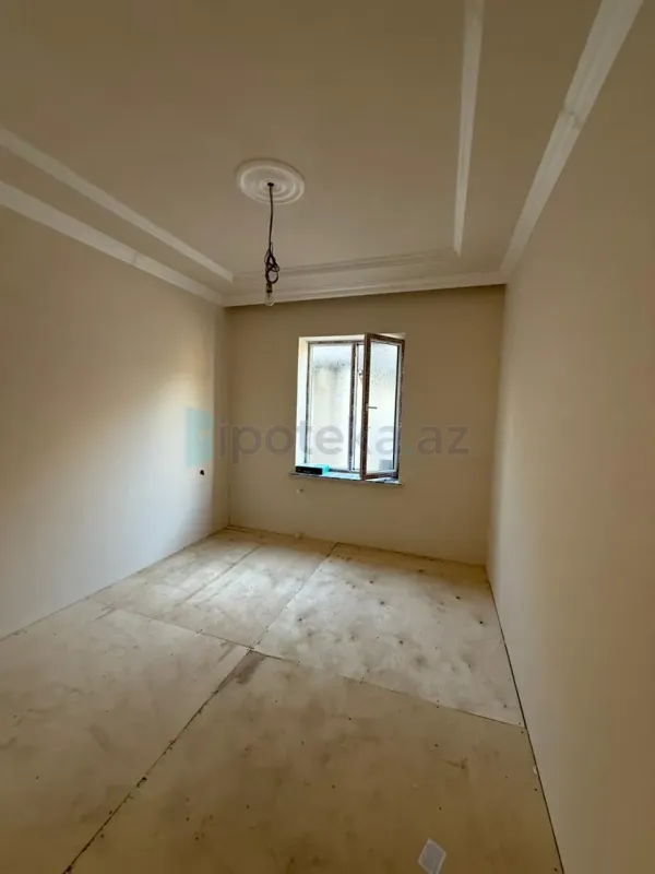 Satılır 6 otaqlı həyət evi 150 m²