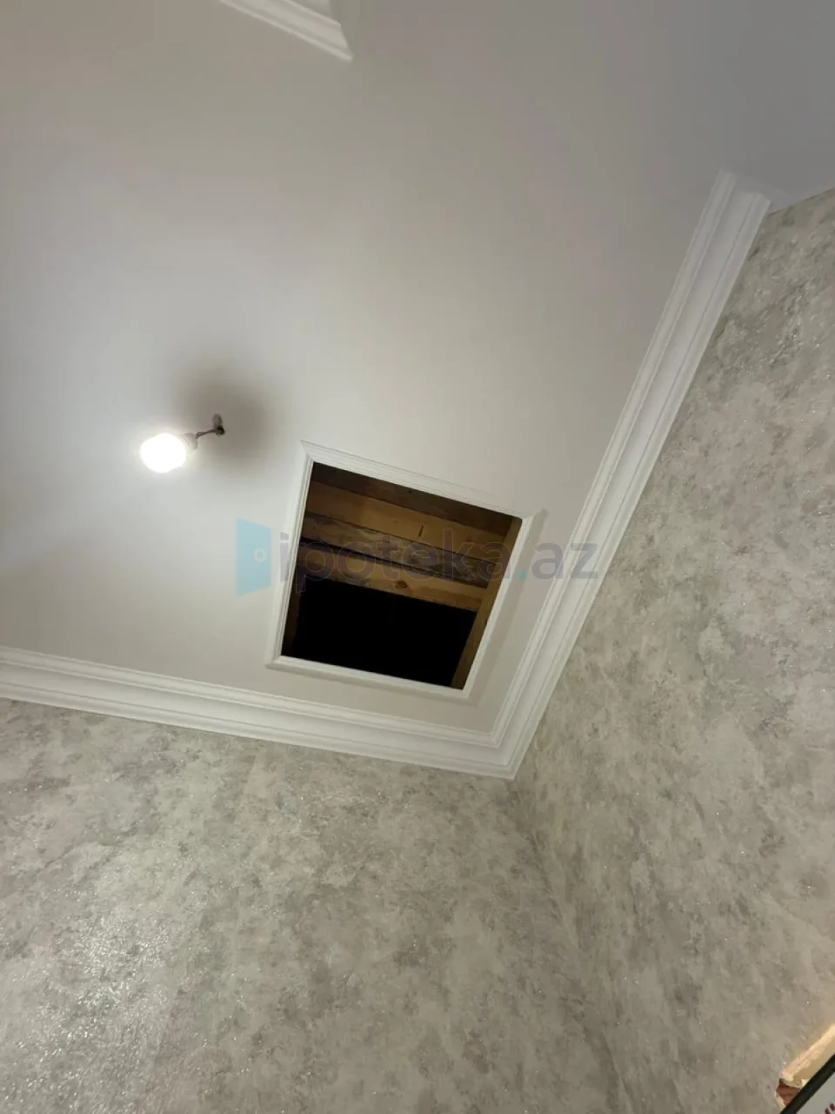 Satılır 5 otaqlı həyət evi 160 m²