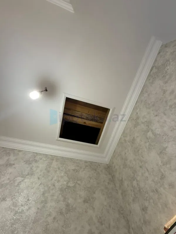 Satılır 5 otaqlı həyət evi 160 m²