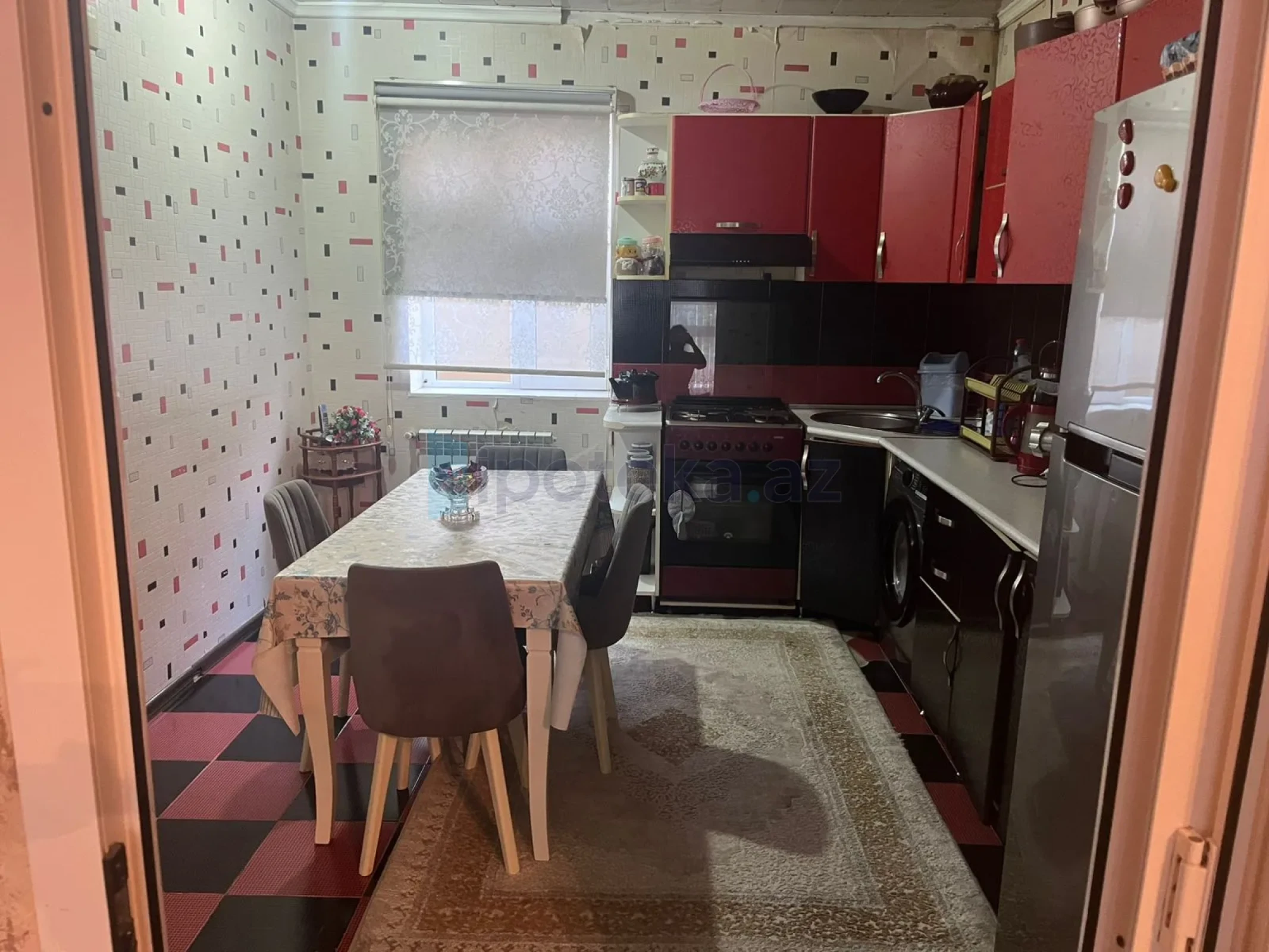 Satılır 5 otaqlı həyət evi 150 m²