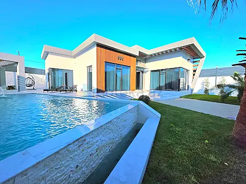 Satılır 5 otaqlı həyət evi 260 m² — Bakı, Mərdəkan 5 otaq 260.00 m²