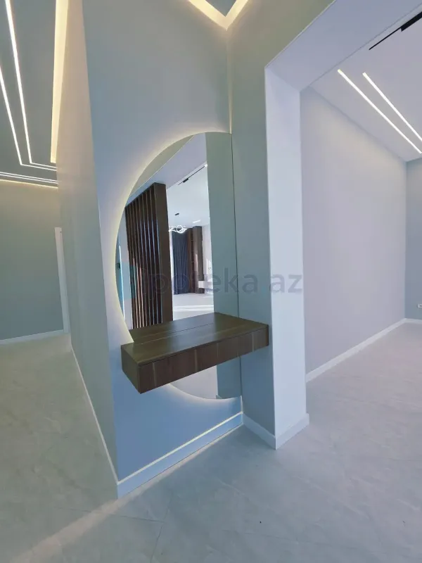 Satılır 5 otaqlı həyət evi 260 m²