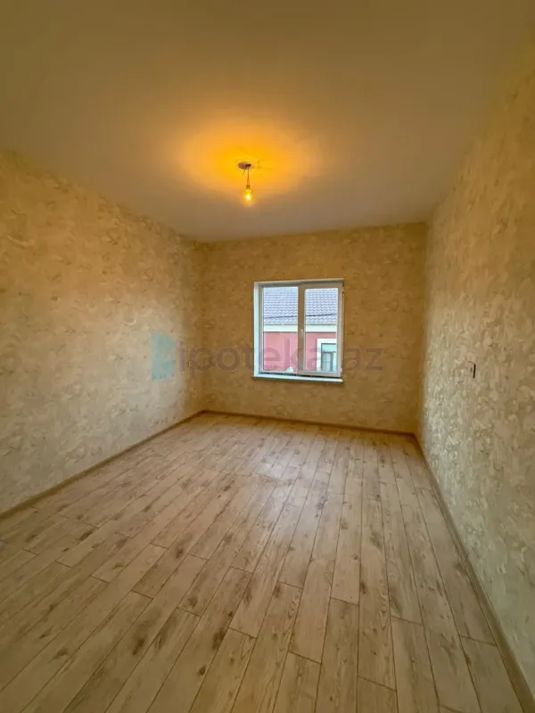 Satılır 4 otaqlı həyət evi 130 m²