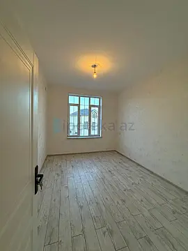 Satılır 4 otaqlı həyət evi 130 m²
