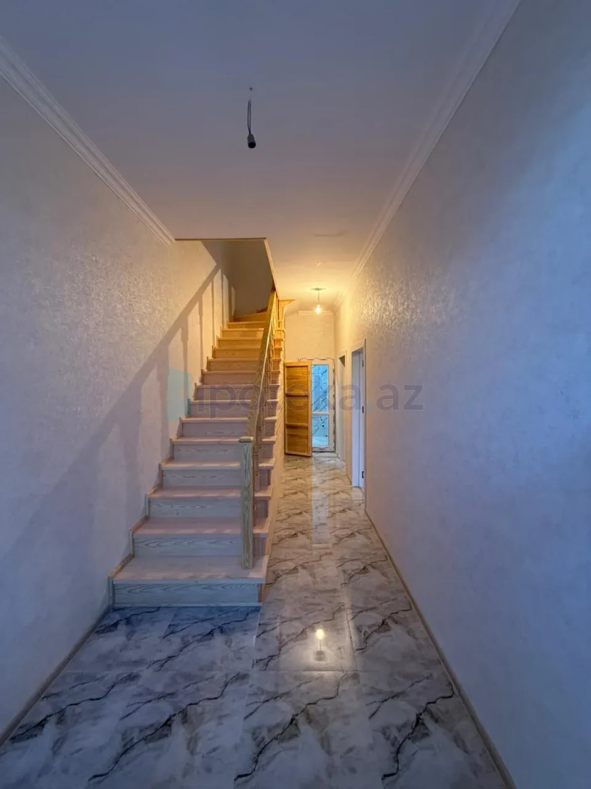 Satılır 4 otaqlı həyət evi 130 m²