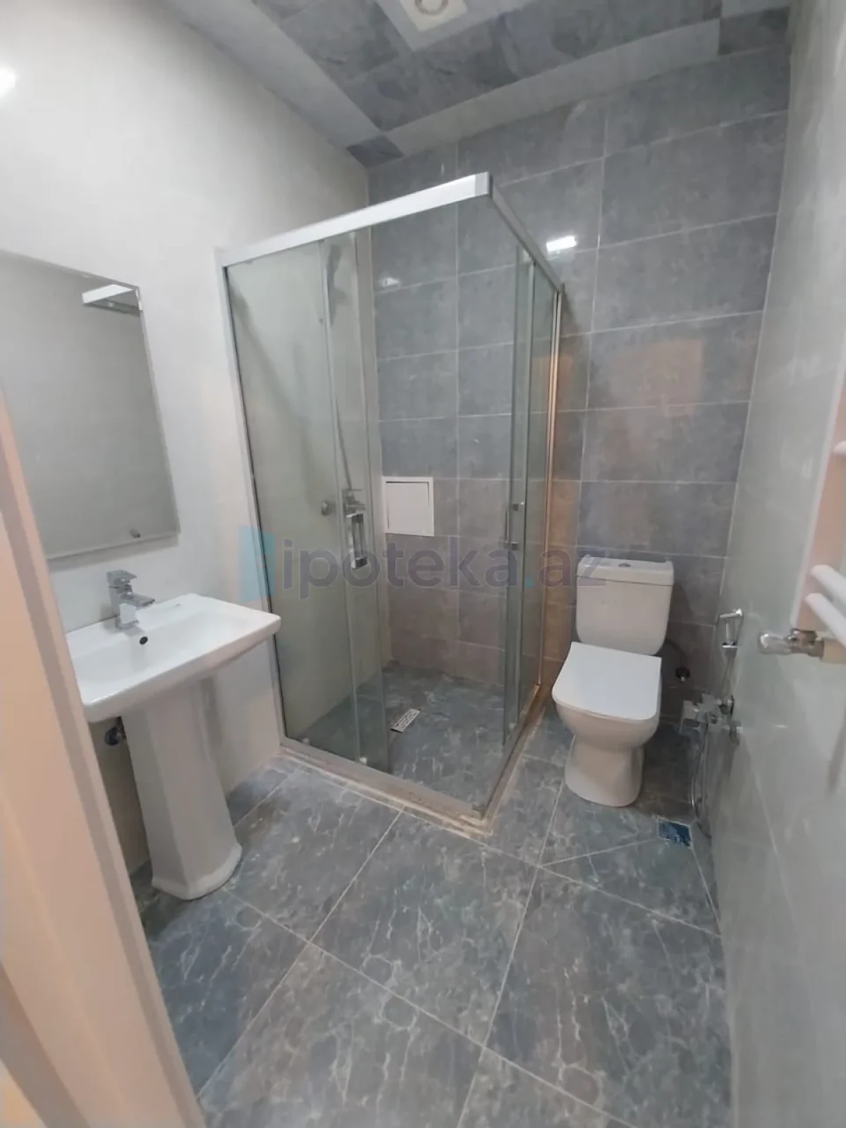 Satılır 1 otaqlı yeni tikili 47 m²