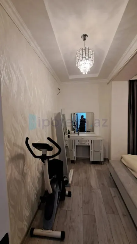 Satılır 3 otaqlı yeni tikili 73 m²