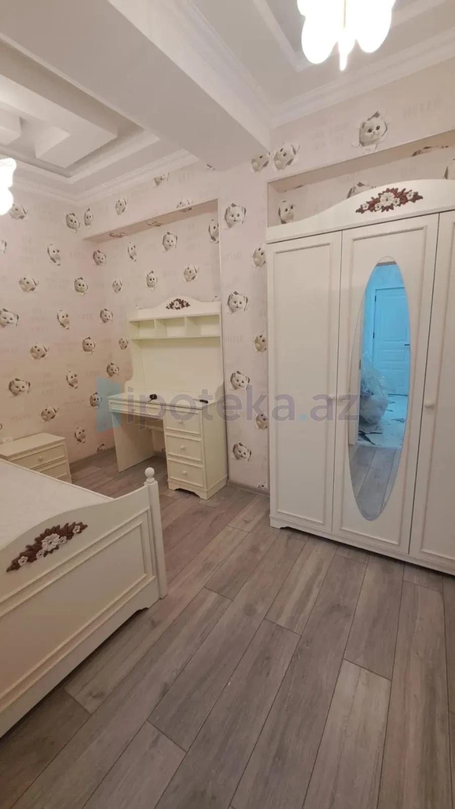 Satılır 3 otaqlı yeni tikili 73 m²