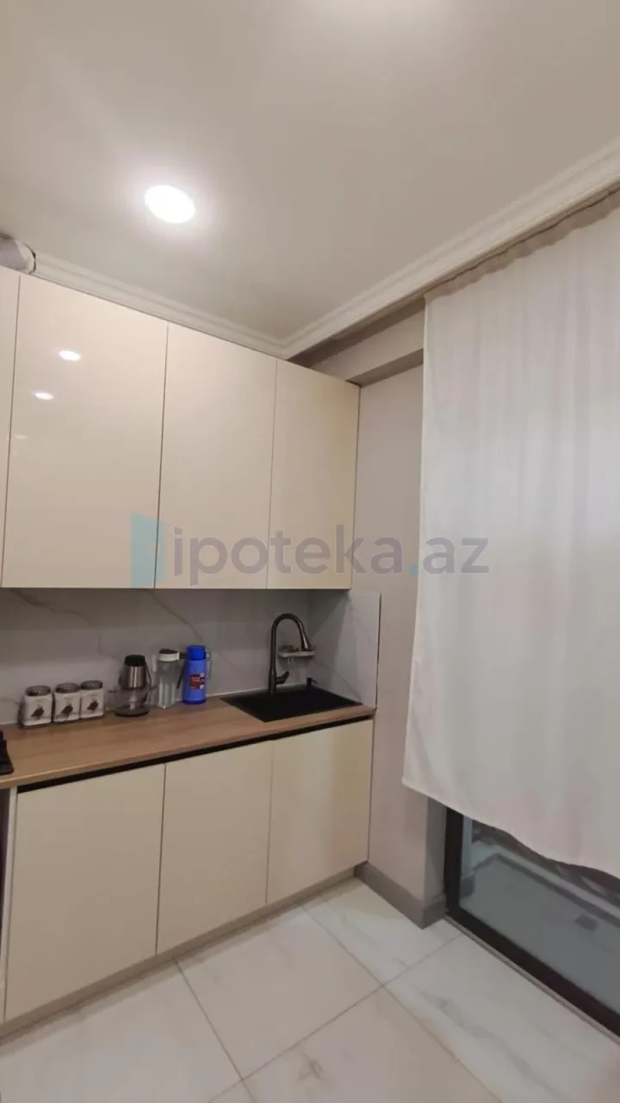 Satılır 2 otaqlı yeni tikili 68.5 m²