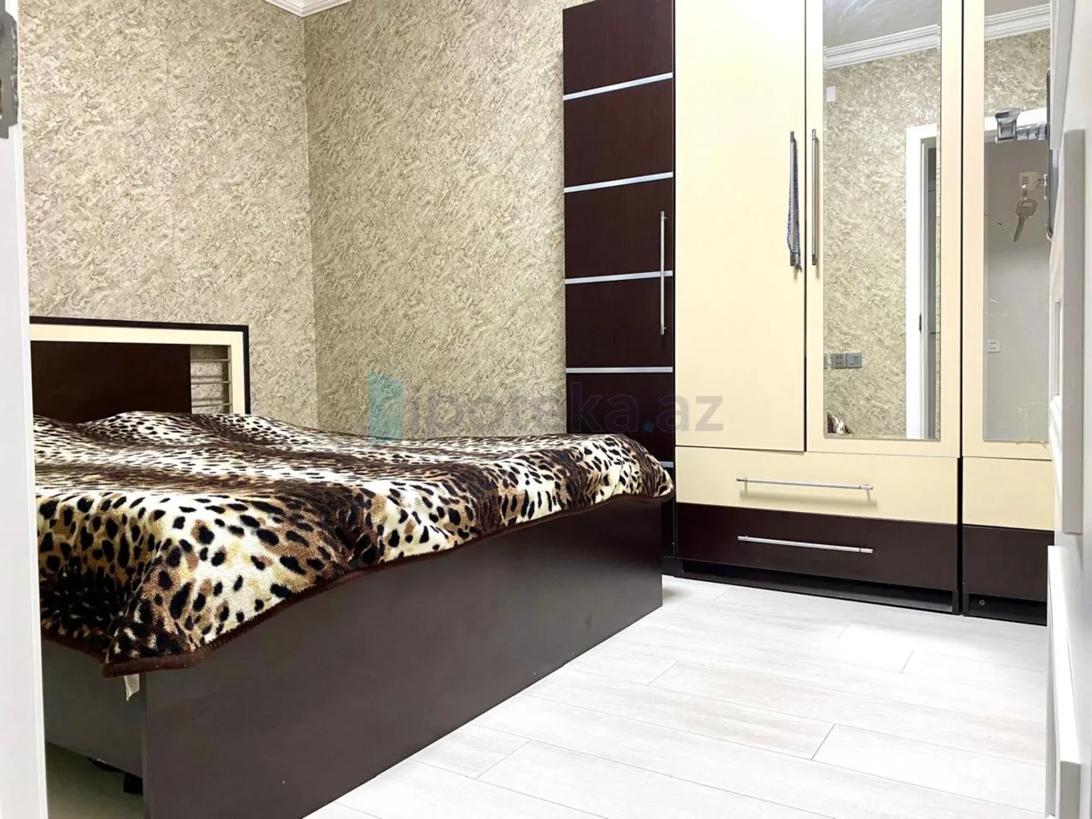 Satılır 3 otaqlı yeni tikili 78 m²