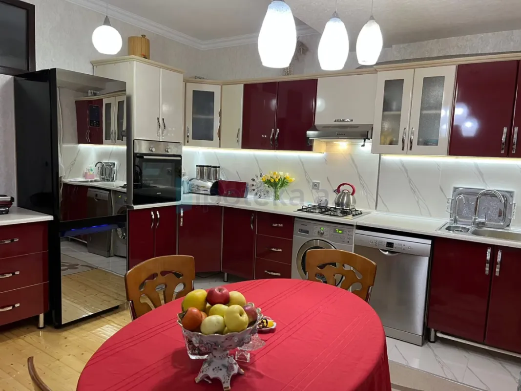 Satılır 2 otaqlı yeni tikili 87 m²