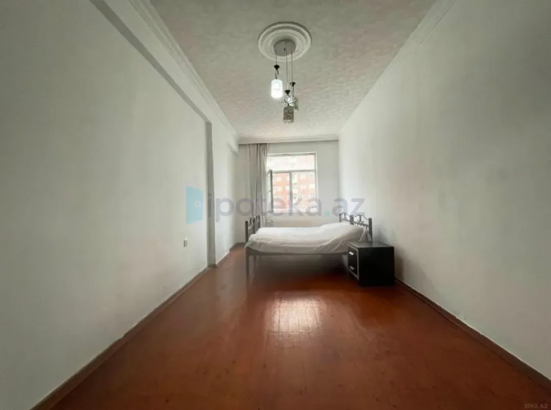 Satılır 4 otaqlı yeni tikili 135 m²