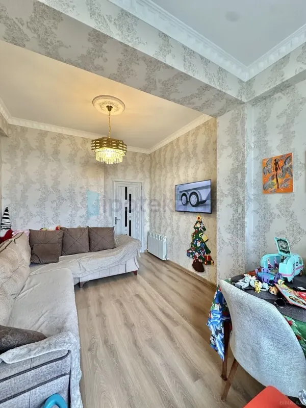 Satılır 2 otaqlı yeni tikili 48 m²
