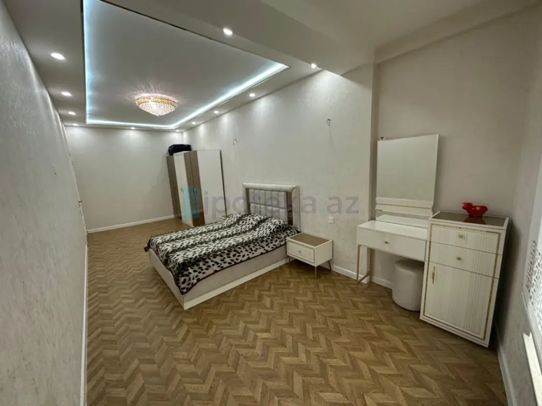 Satılır 3 otaqlı yeni tikili 98 m²