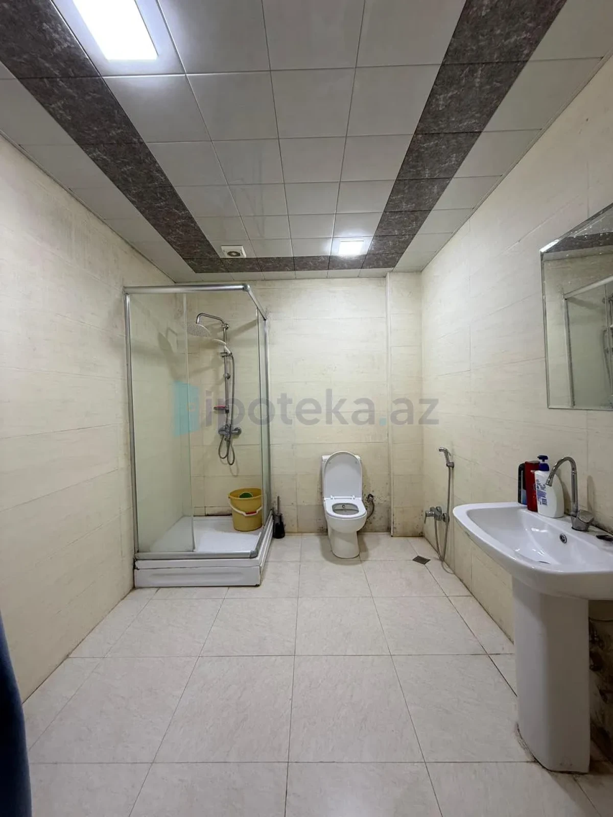 Satılır 2 otaqlı yeni tikili 83 m²