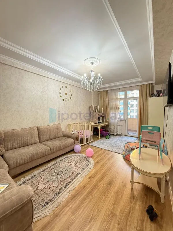 Satılır 2 otaqlı yeni tikili 83 m²