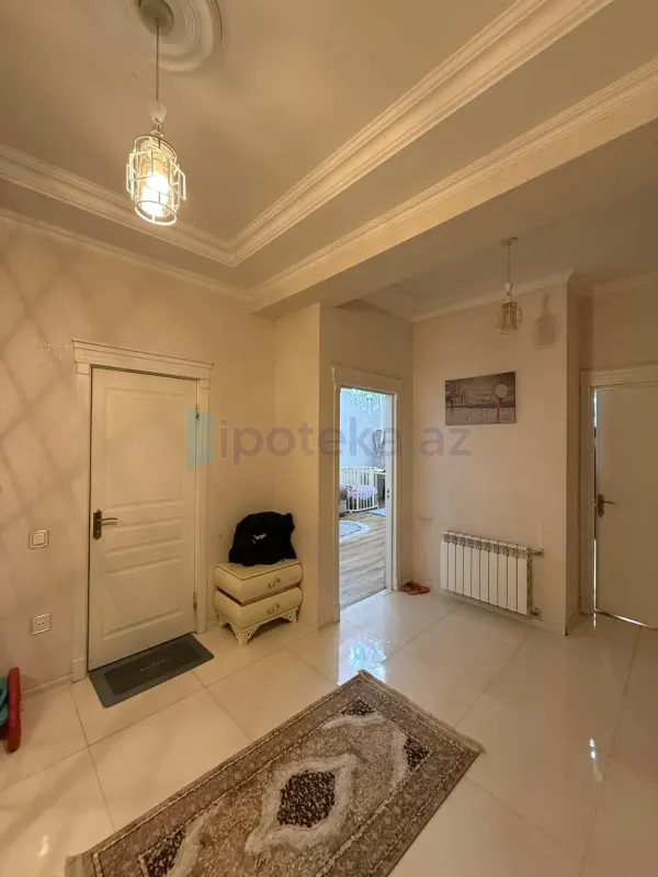 Satılır 2 otaqlı yeni tikili 83 m²