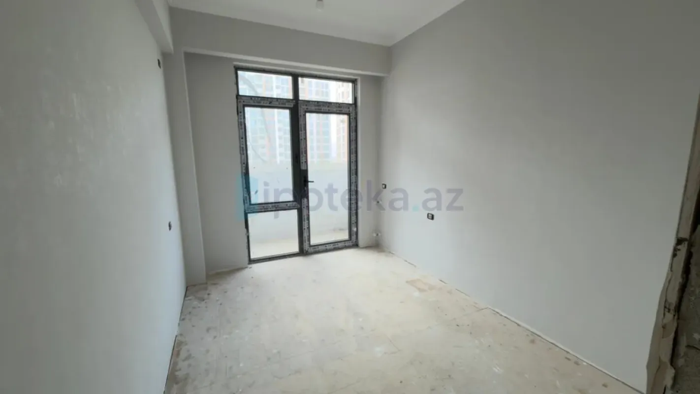 Satılır 4 otaqlı yeni tikili 120 m²