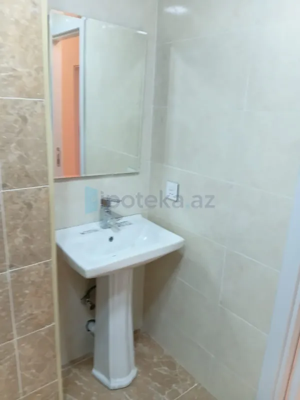 Satılır 2 otaqlı yeni tikili 99 m²