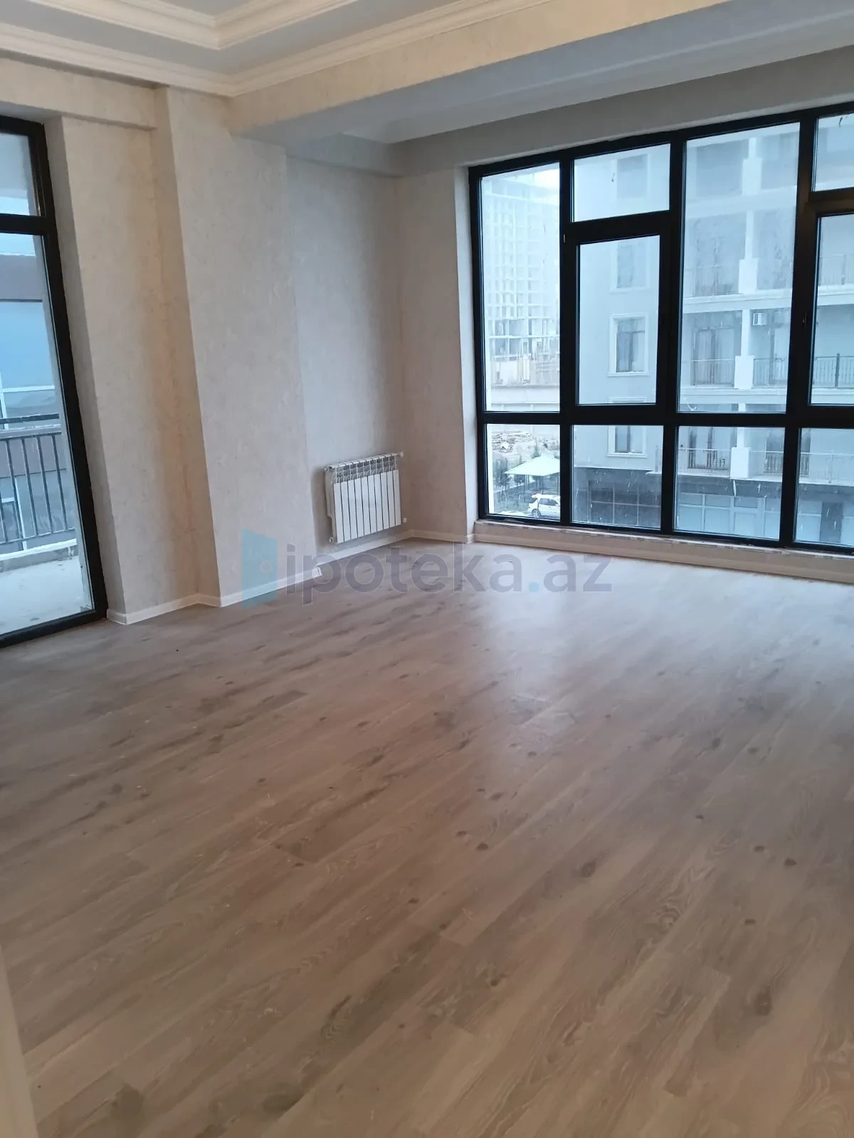 Satılır 2 otaqlı yeni tikili 99 m²
