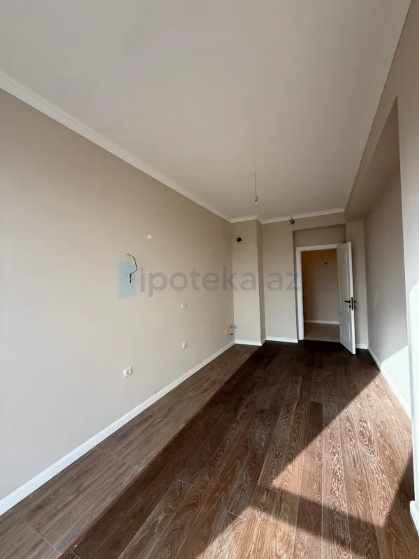 Satılır 4 otaqlı yeni tikili 123.6 m²