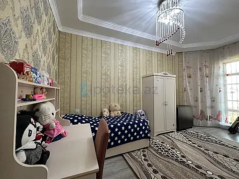 Satılır 4 otaqlı həyət evi 160 m²