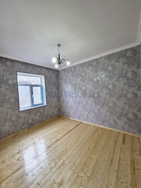Satılır 4 otaqlı həyət evi 100 m²