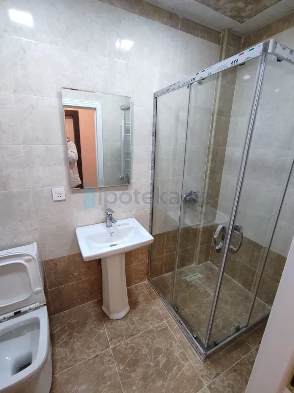Satılır 2 otaqlı yeni tikili 80 m²