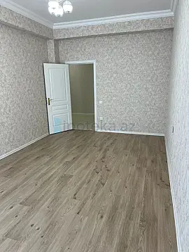 Satılır 2 otaqlı yeni tikili 82 m²
