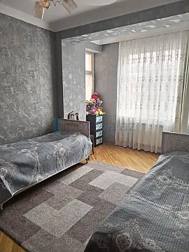 Satılır 4 otaqlı yeni tikili 140 m²