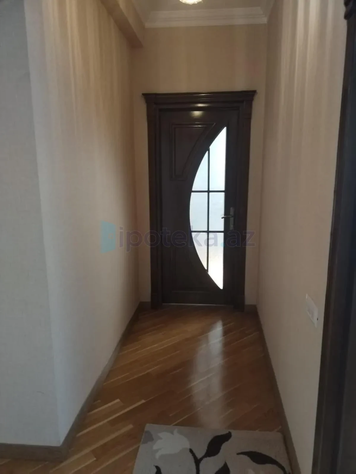 Satılır 4 otaqlı yeni tikili 140 m²