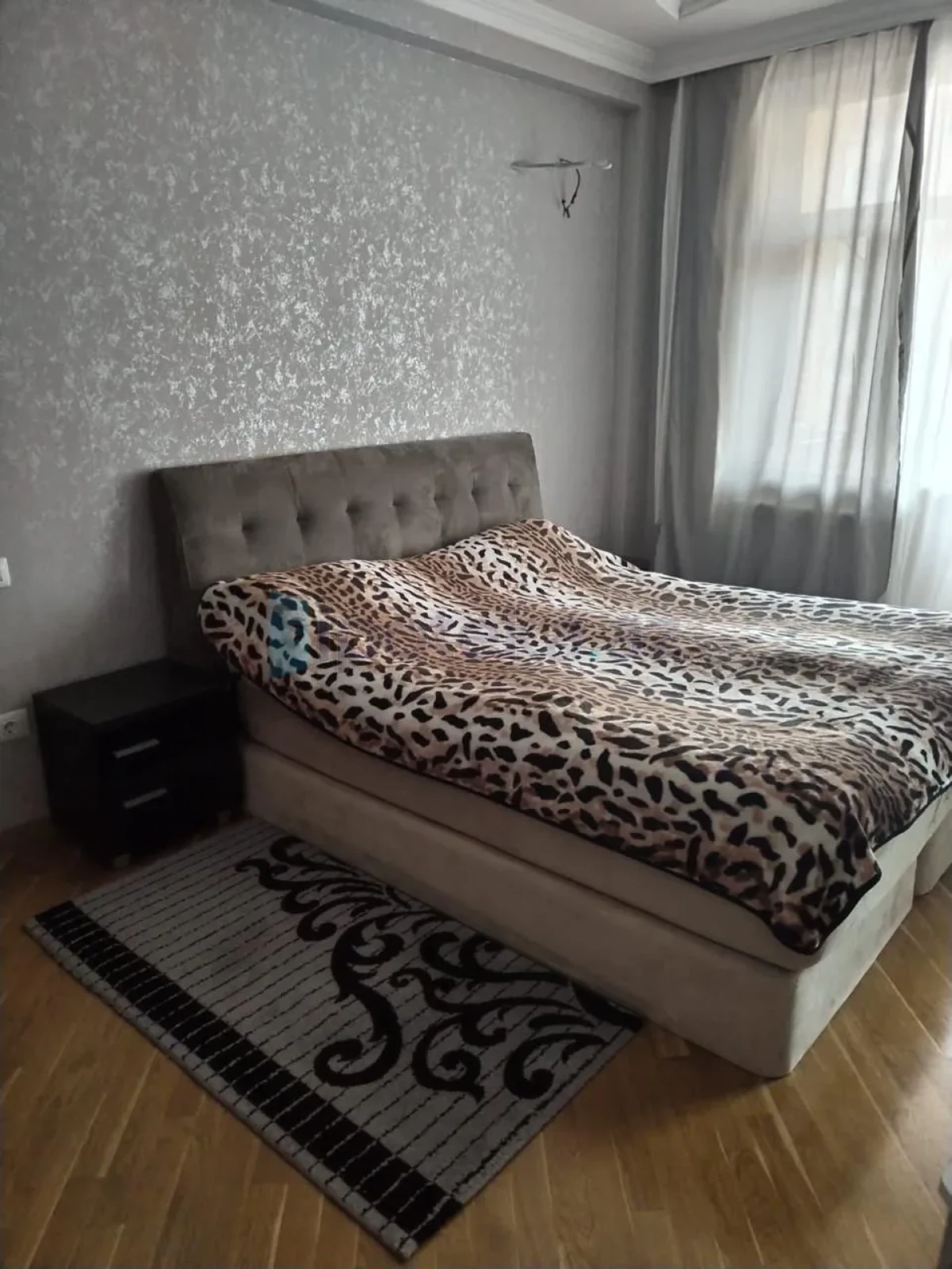 Satılır 4 otaqlı yeni tikili 140 m²