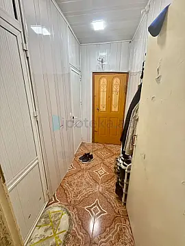 Satılır 3 otaqlı köhnə tikili 60 m²