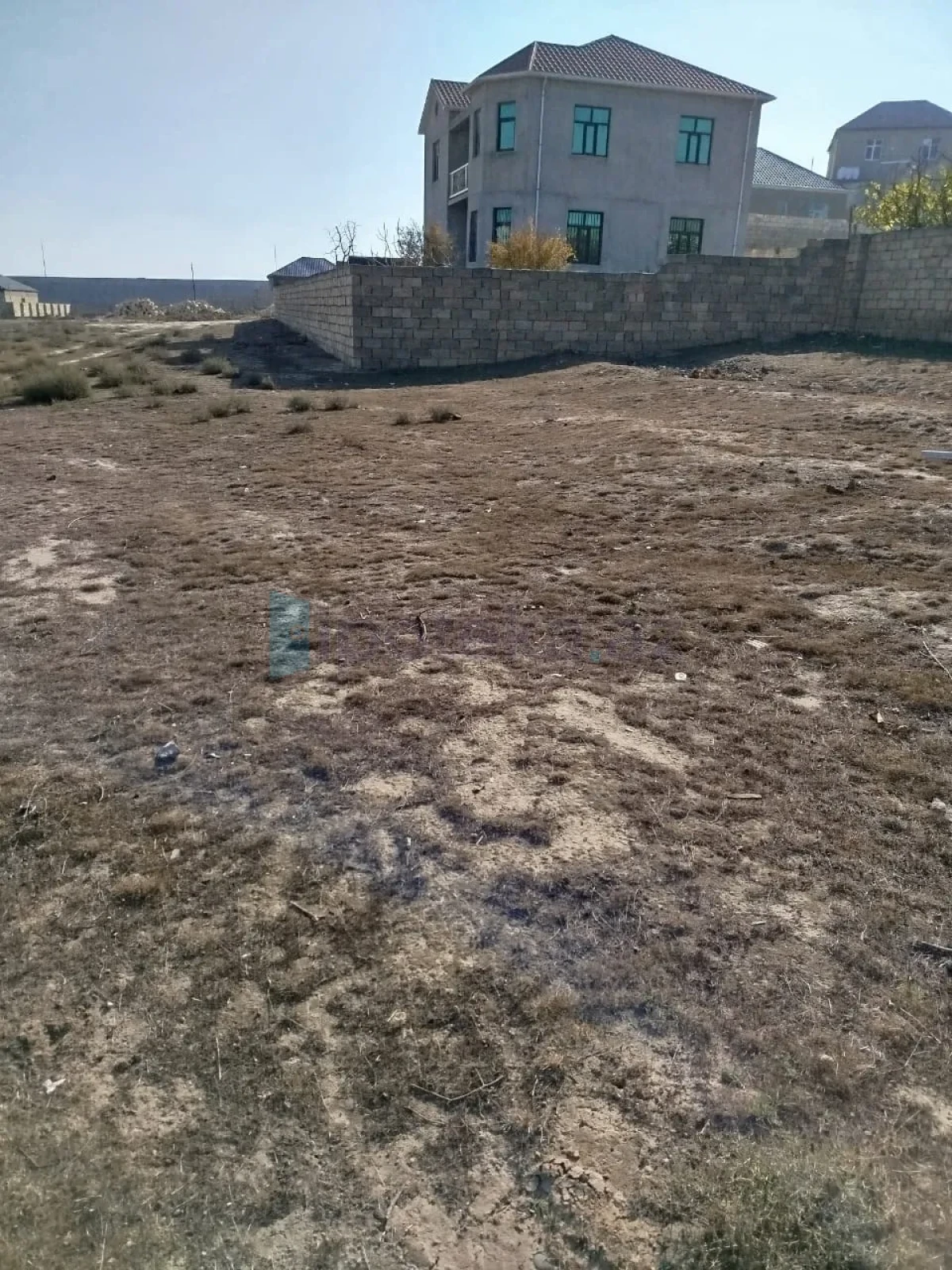 Satılır torpaq sahəsi 6 m²