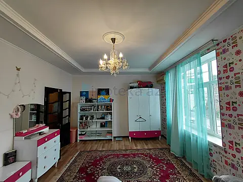 Satılır 3 otaqlı köhnə tikili 105 m²